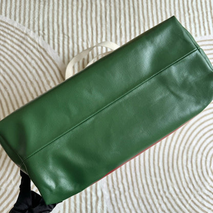 SAC CABAS 40 EN TOILE BLANCHE AVEC BORDURE WEB ET LOGO EN RELIEF