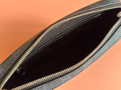 PETIT SAC BANDOULIÈRE 24 AVEC ÉTIQUETTE EN CUIR DE VEAU NOIR ET BORDURE EN TOILE