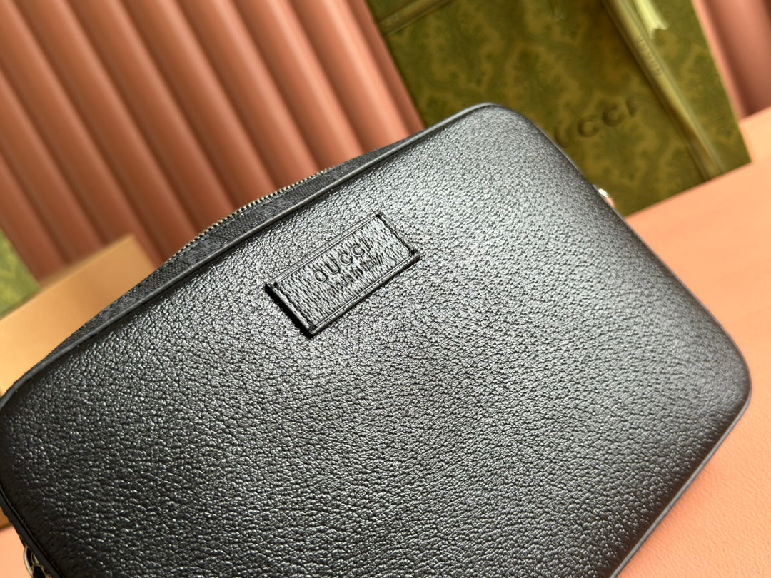 PETIT SAC BANDOULIÈRE 24 AVEC ÉTIQUETTE EN CUIR DE VEAU NOIR ET BORDURE EN TOILE