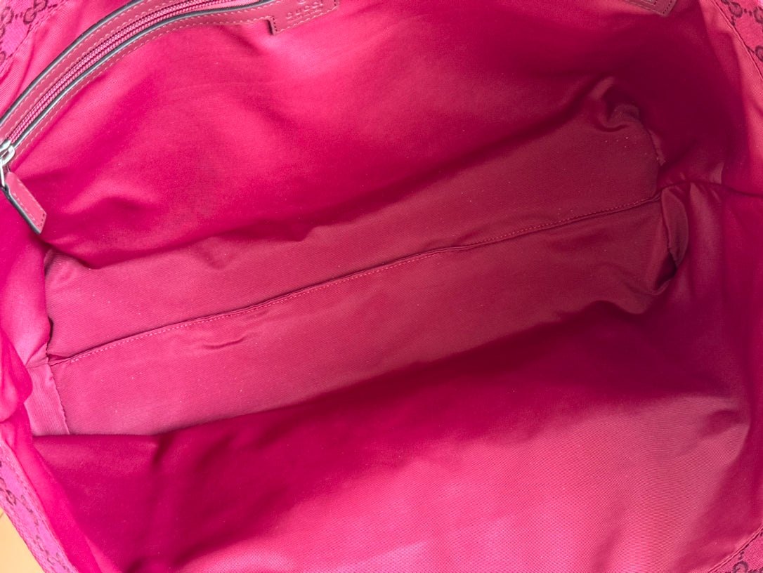 BOLSO DE MANO GRANDE DE 45 EN LONA CON MONOGRAMA COLOR ROJO VINO