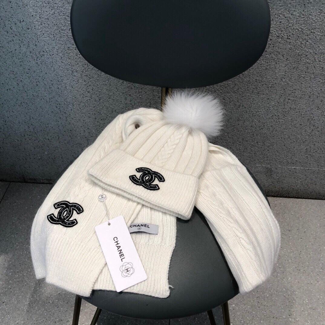 CONJUNTO BUFANDA Y GORRO EN LANA BLANCA 420820 