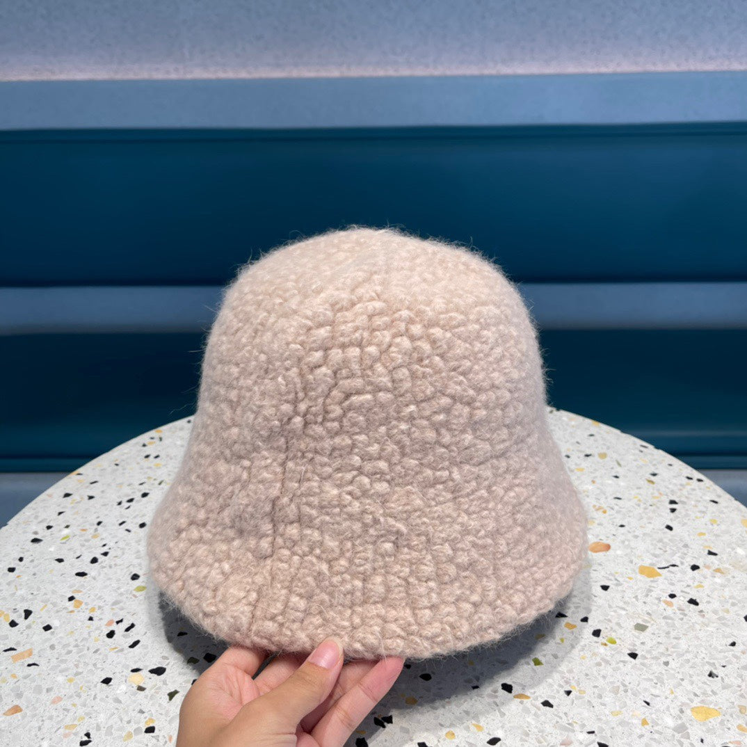 CHAPEAU BOB EN FOURRURE D'AGNEAU ROSE CLAIR 422034
