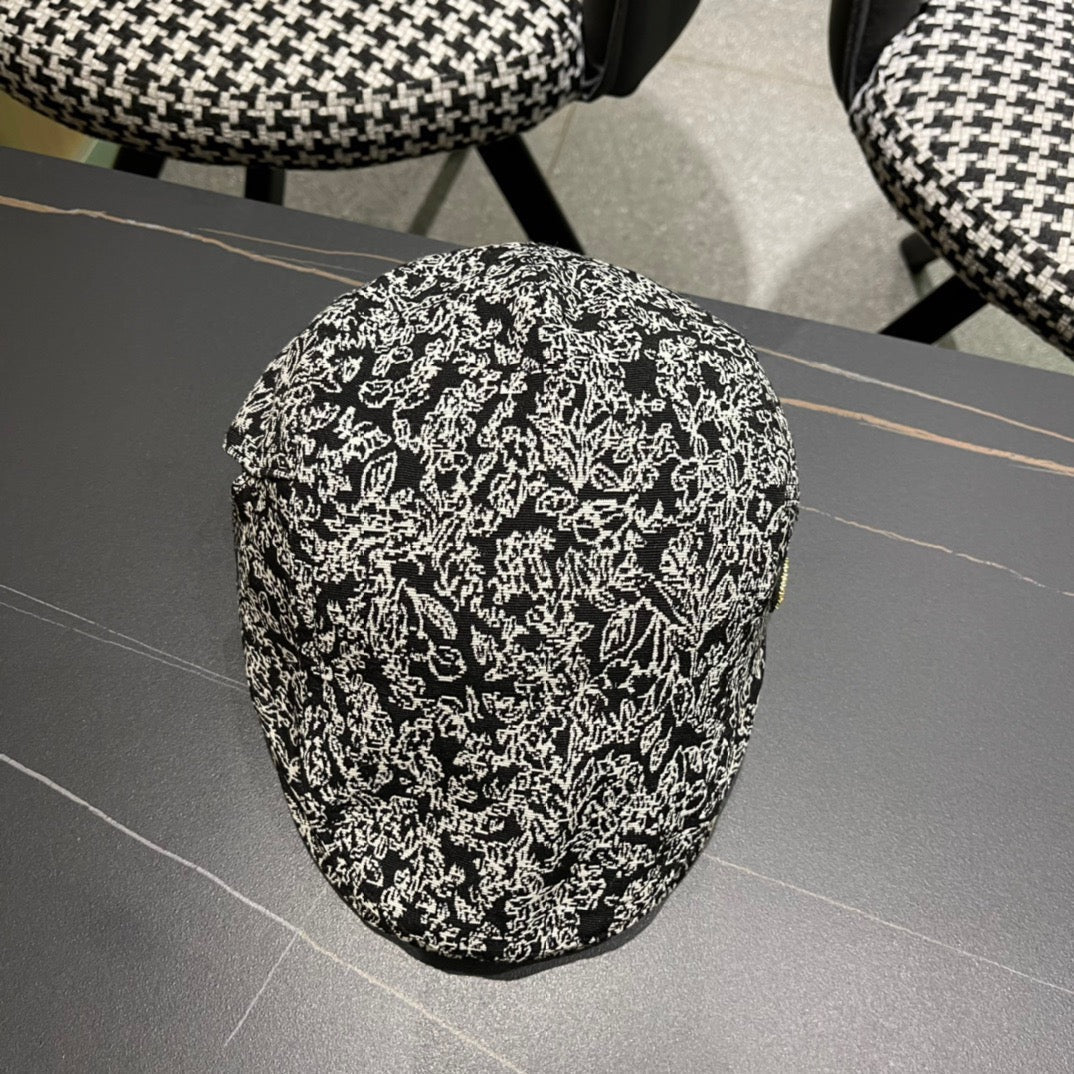 BAKER BOY CAP IN BLACK MIX WHITE FABRIC 431519
