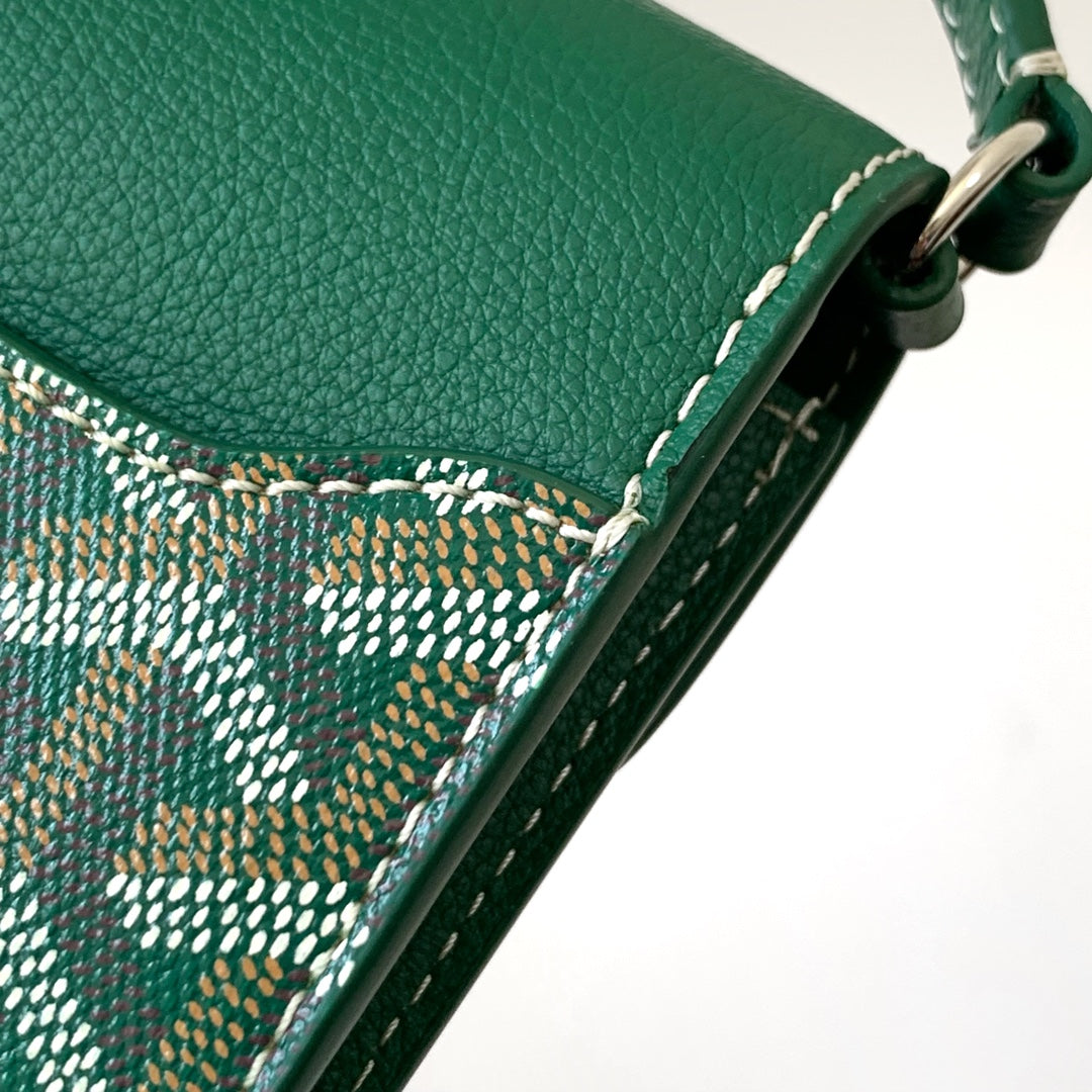 PORTEFEUILLE-POCHETTE CHYPRE 21 EN TOILE GOYARDINE VERTE ET CUIR DE VEAU