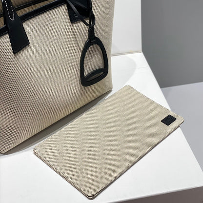 Bolso HM Steeple 28 de piel de becerro negra y lona blanca