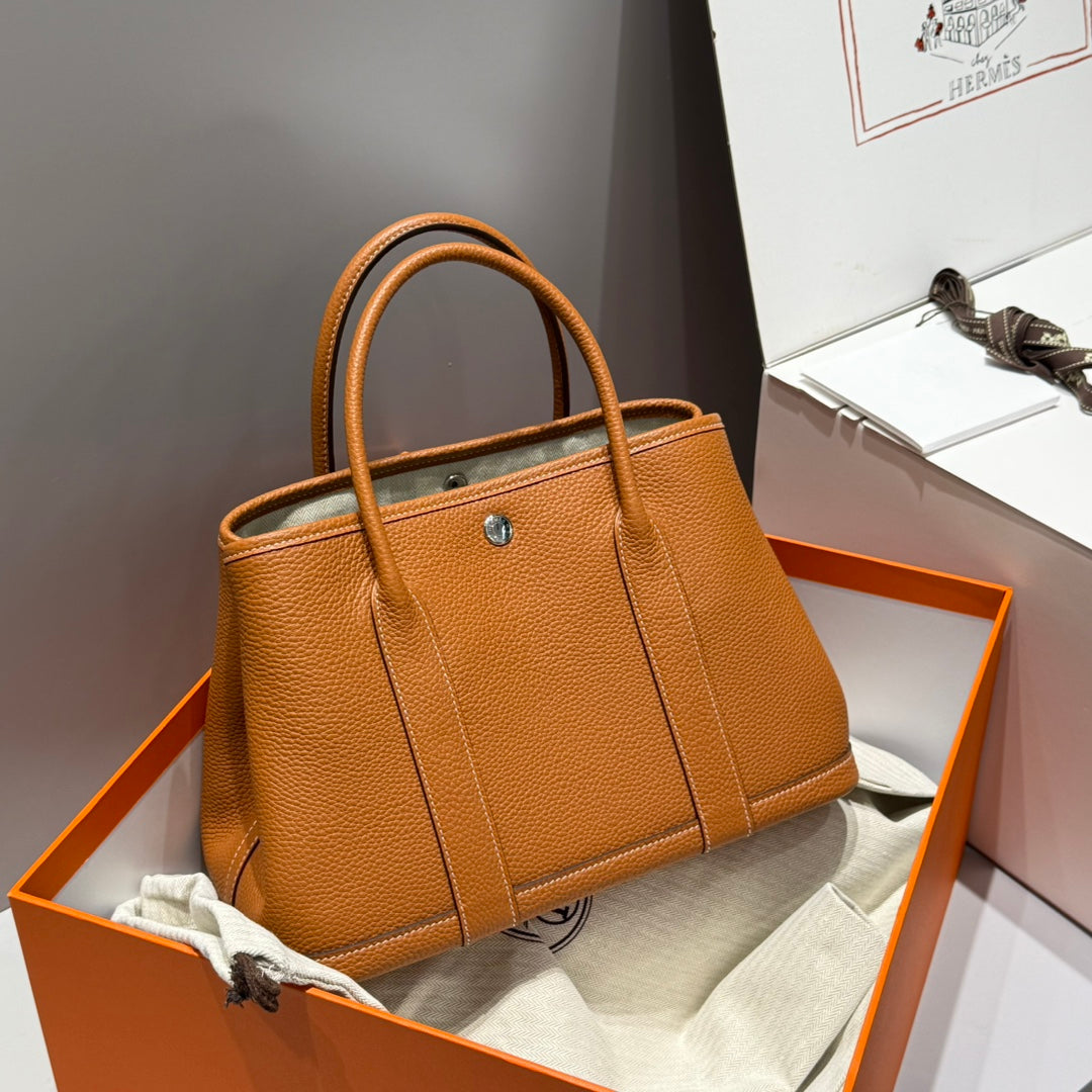 Bolso HM Garden Party 30 en piel de becerro color rojizo y negonda 237632