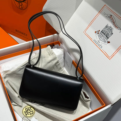 HM Constance Elan 24 Negro Epsom Herrajes Plateados 237351