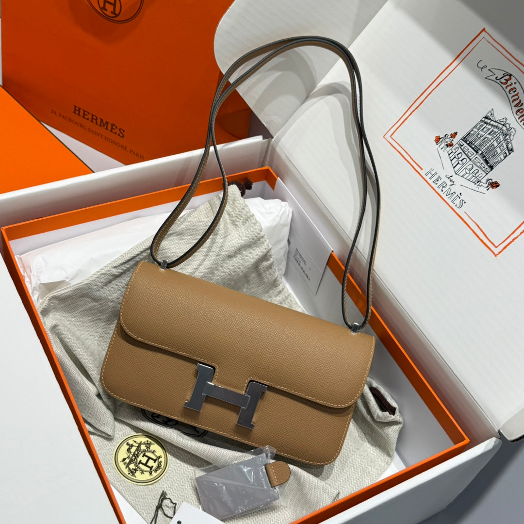 HM Constance Elan 24 Caramelo Líquido Epsom Herrajes Plateados 237337