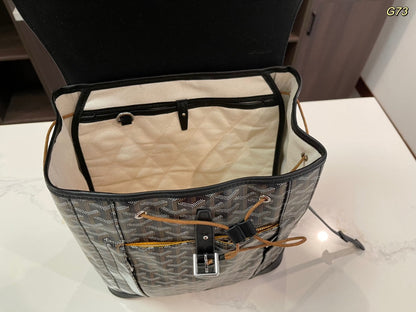 MOCHILA ALPIN 37 EN PIEL DE CORDERO NEGRA Y LONA GOYARDINE