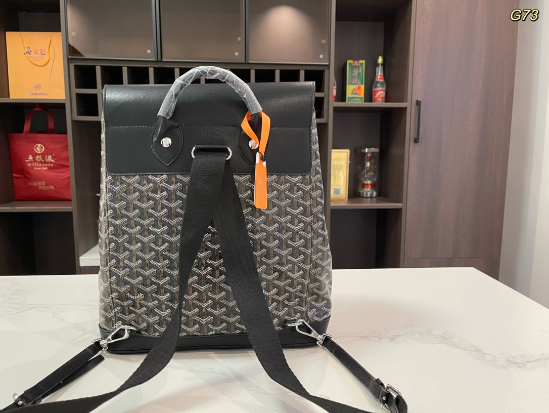MOCHILA ALPIN 37 EN PIEL DE CORDERO NEGRA Y LONA GOYARDINE