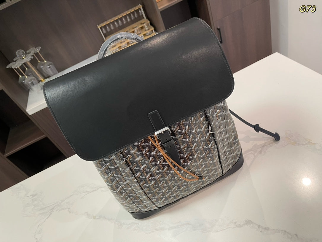 MOCHILA ALPIN 37 EN PIEL DE CORDERO NEGRA Y LONA GOYARDINE