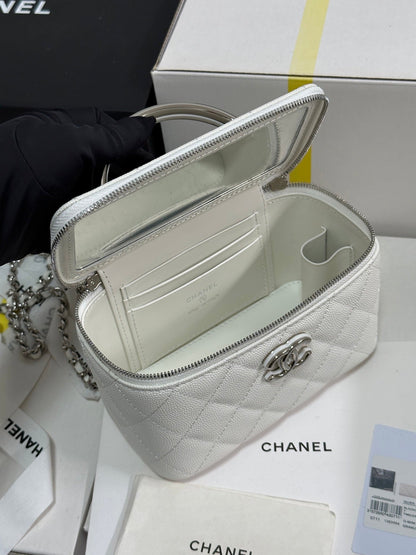 Neceser CC 25P de 17 cm, piel blanca, herrajes plateados 243460