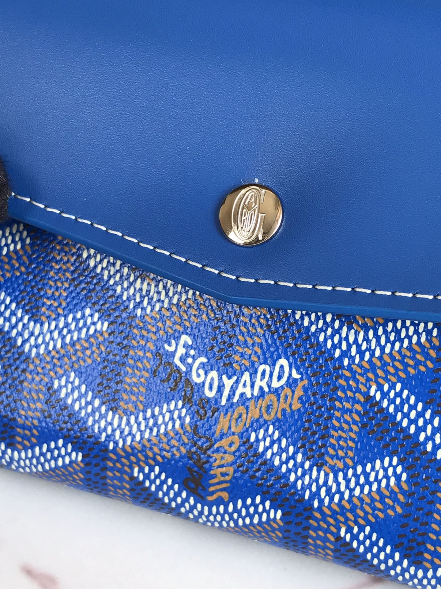 CARTERA SAINT-GABRIEL 12 EN PIEL DE BECERRO AZUL ZAFIRO Y LONA GOYARDINE