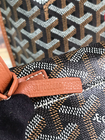 BOLSO ANJOU MINI 20 EN PIEL DE BECERRO COLOR MARRÓN Y LONA GOYARDINE NEGRA