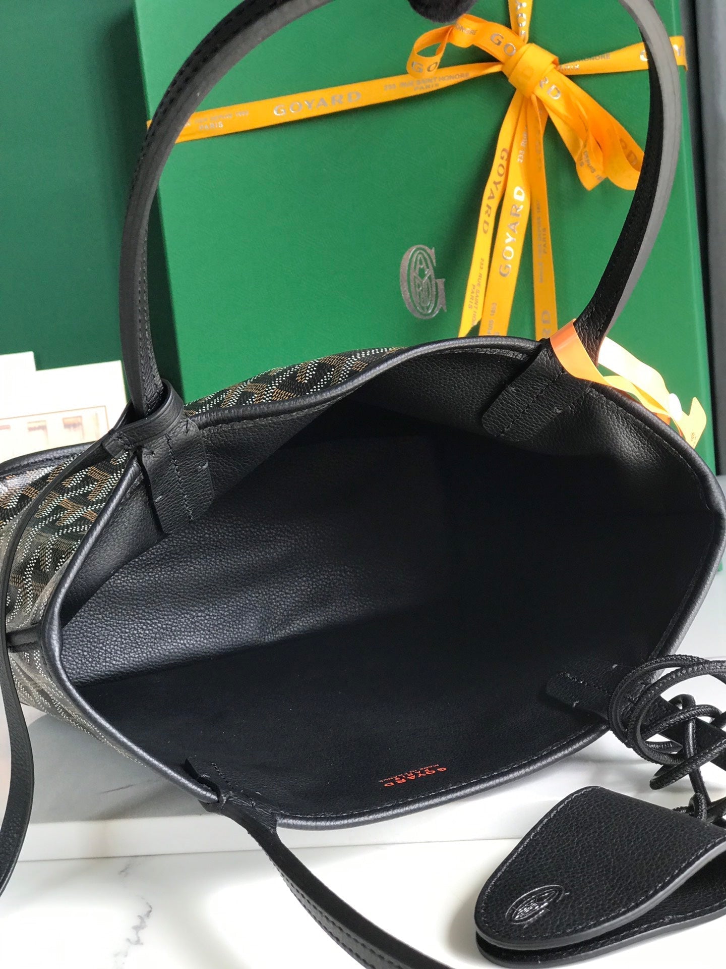 BOLSO ANJOU MINI 20 EN PIEL DE BECERRO NEGRA Y LONA GOYARDINE