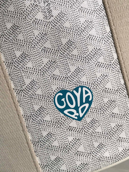 PETIT BELHARRA 24 EN TOILE GOYARDINE BLANCHE ET AGNEAU