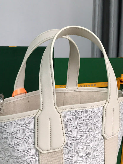 PETIT BELHARRA 24 EN TOILE GOYARDINE BLANCHE ET AGNEAU