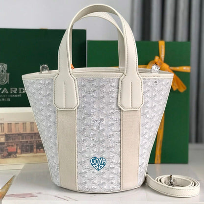 PETIT BELHARRA 24 EN TOILE GOYARDINE BLANCHE ET AGNEAU