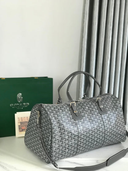 SAC BOSTON 50 EN TOILE GOYARDINE GRISE ET GARNITURES EN CUIR DE VEAU