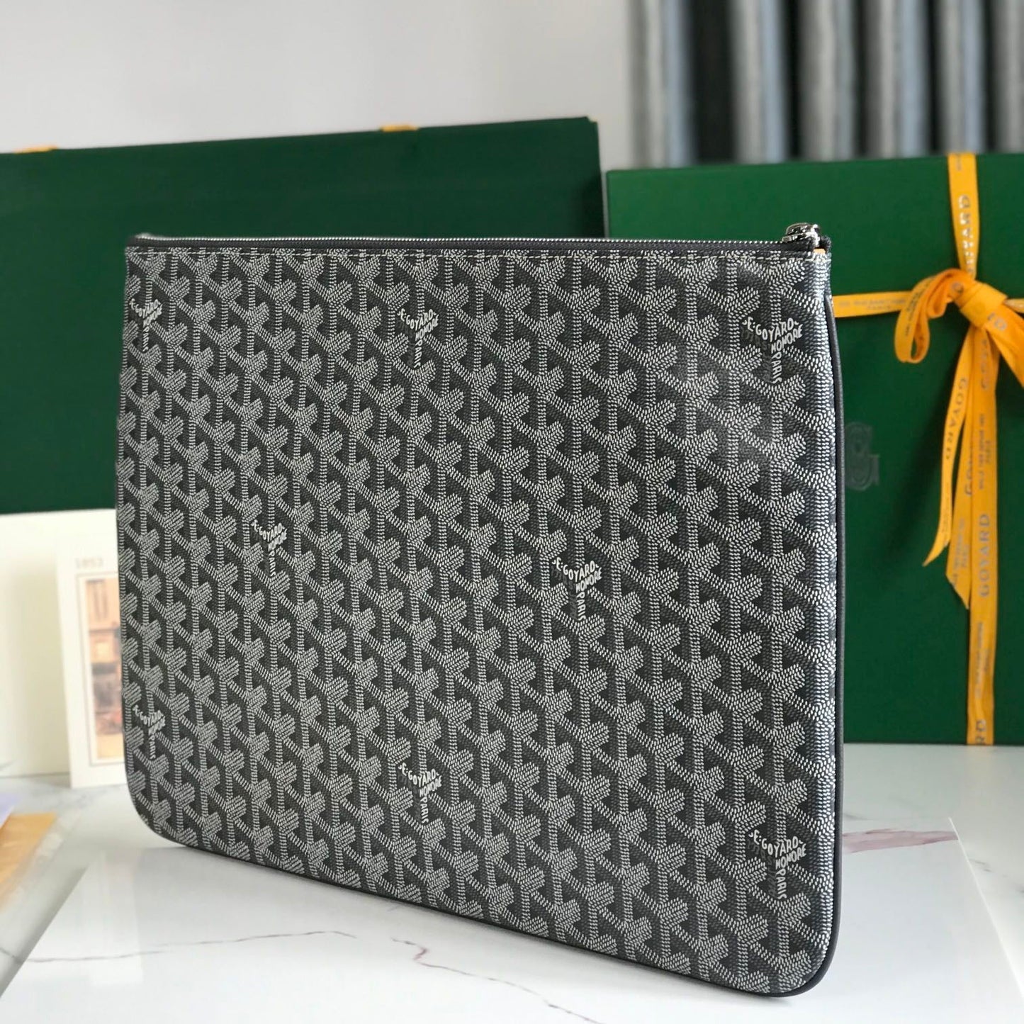 S¨¦NAT MGM POUCH 40 EN TOILE GOYARDINE GRISE