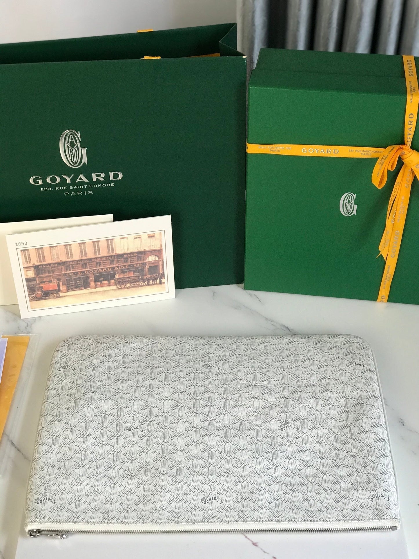 S¨¦NAT MGM POUCH 40 IN WHITE GOYARDINE CANVAS