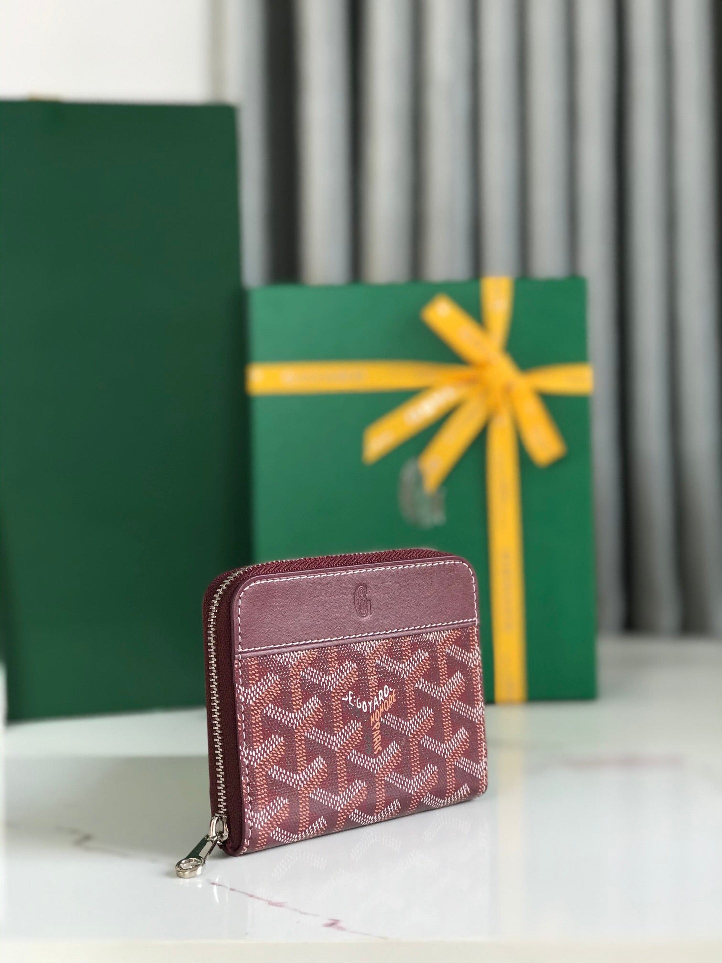 CARTERA MINI MATIGNON 11 DE LONA GOYARDINA ROJA VINO Y PIEL DE BECERRO