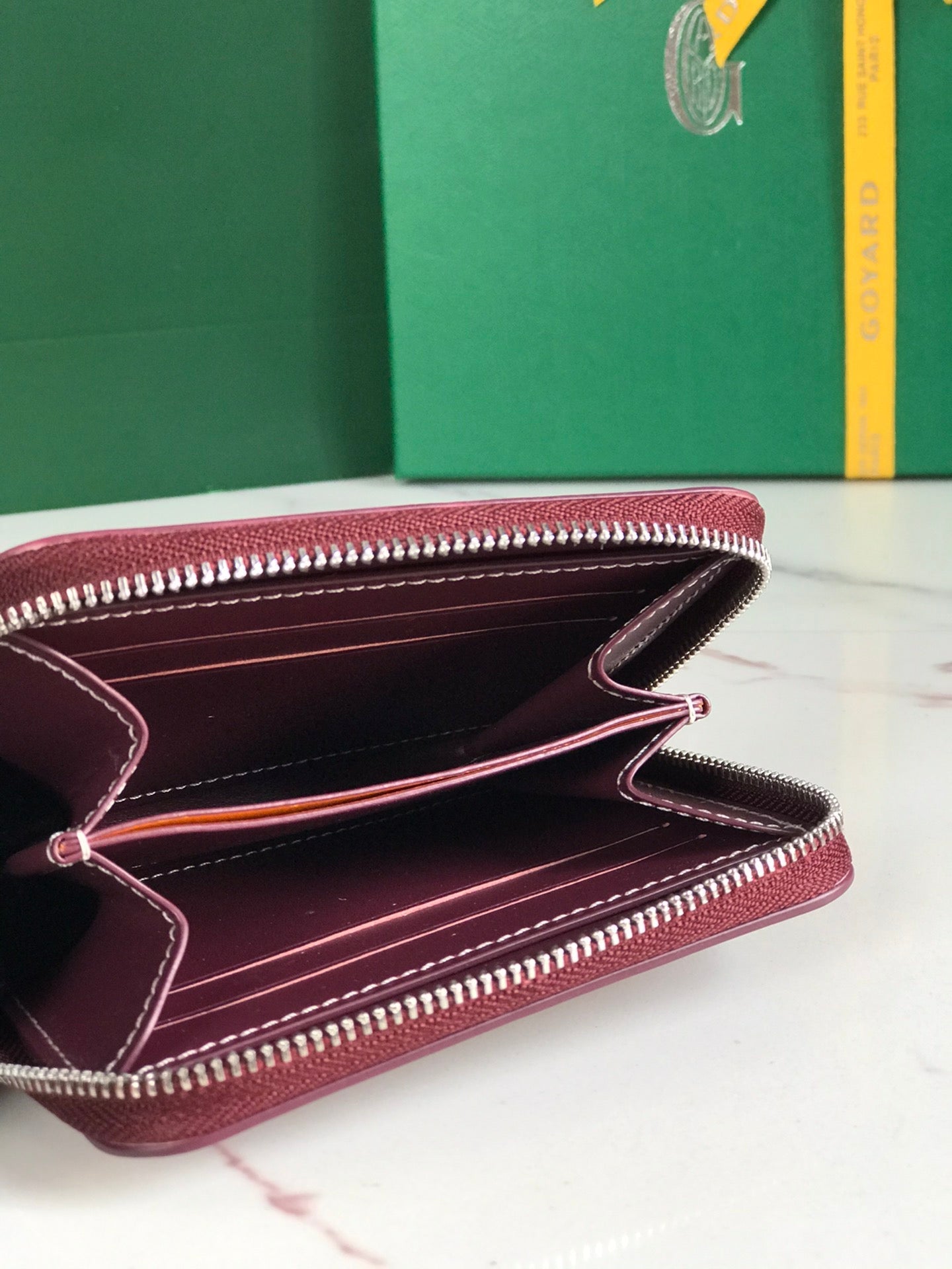 CARTERA MINI MATIGNON 11 DE LONA GOYARDINA ROJA VINO Y PIEL DE BECERRO