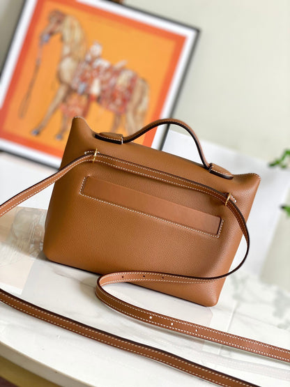 Bolso mini HM 24/24 de 21 cm, piel Evercolor dorada, herrajes dorados