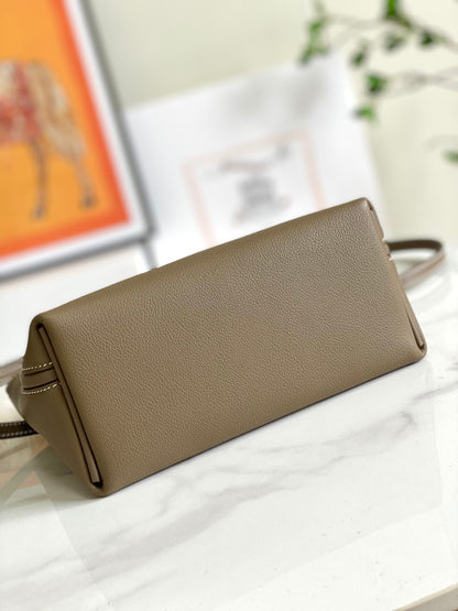 Bolso mini HM 24/24 de 21 cm, piel Etoupe Evercolor, herrajes dorados