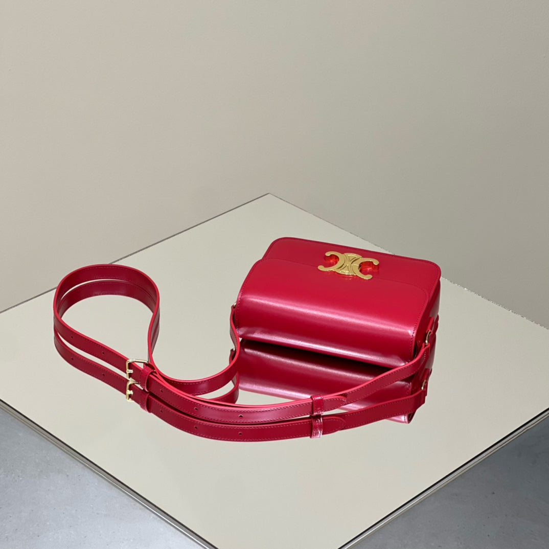 MINI CLAUDE 22 CUIR DE VEAU BRILLANT ROUGE CERISE