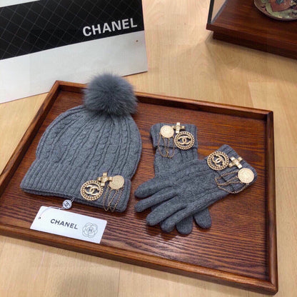 CONJUNTO DE TRES PIEZAS EN CACHEMIR GRIS TIBURÓN 424000 