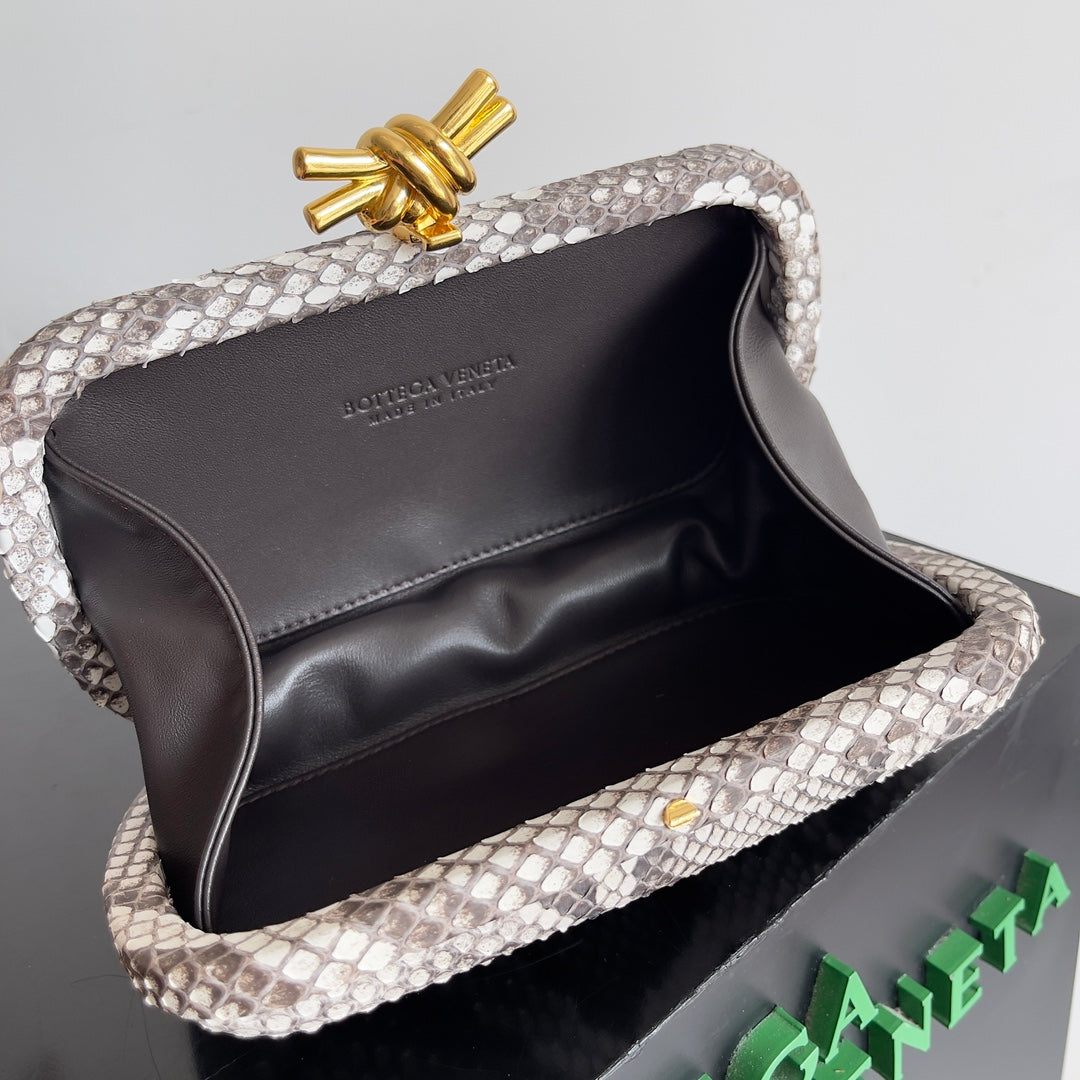BV Knot Clutch 20 in Python Leather 209321