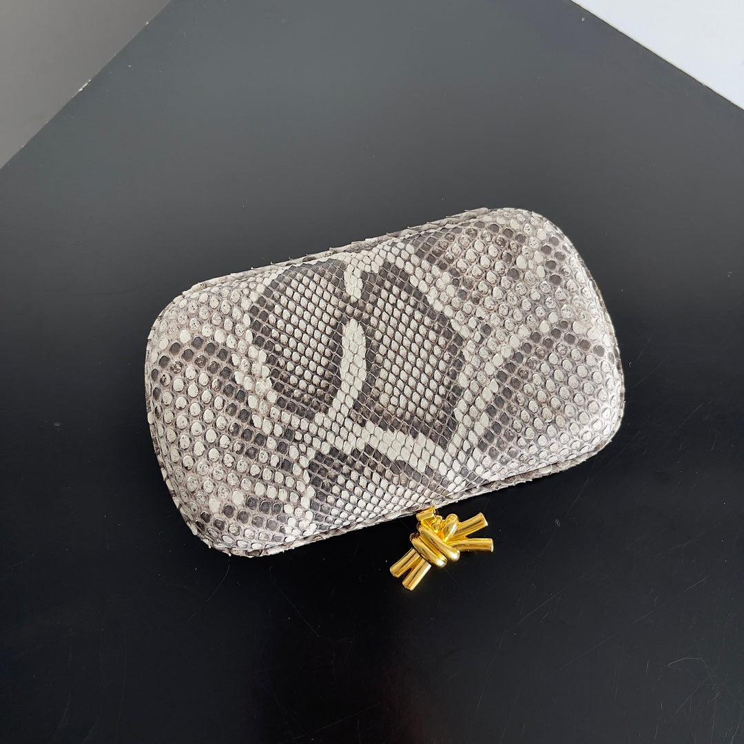 BV Knot Clutch 20 in Python Leather 209321