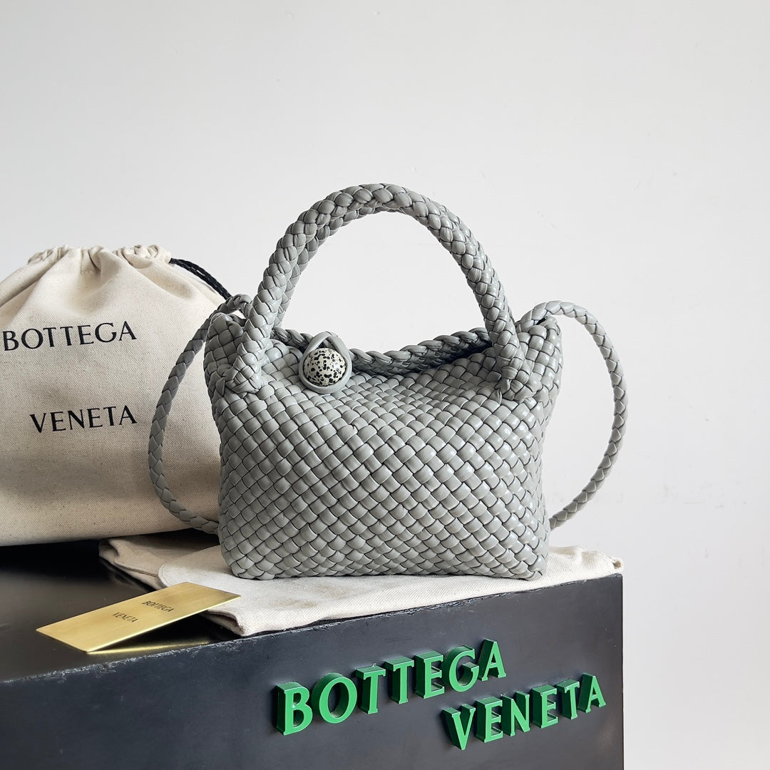 Bolso BV Tosca 20 en piel de becerro gris 209082 Mejor versión