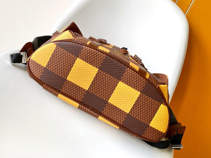 SAC À DOS CHRISTOPHER 48 EN TOILE DAMIER MARRON JAUNE