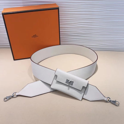 Correa de hombro Kelly Pocket de 50 mm con herrajes plateados y diseño blanco Epsom 