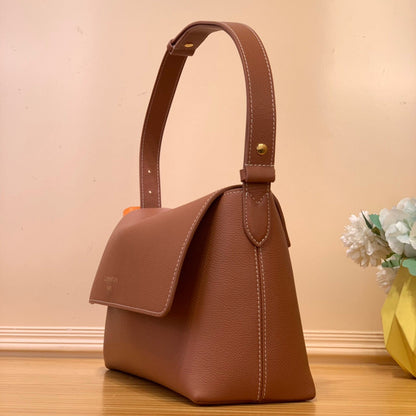 Bolso bandolera LV Low Key de piel de becerro color coñac 205007