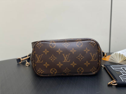 Neverfull 24 Bandouli¨¨re Inside Out BB Black Calfskin