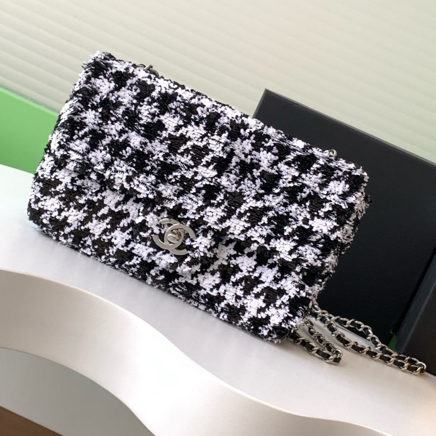 CC 25C Blanc Noir Paillettes Quincaillerie Argentée