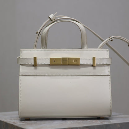 PETIT SAC À MAIN MANHATTAN 21 EN CUIR DE VEAU BLANC, QUINCAILLERIE DORÉE