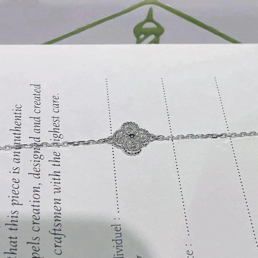 DIANA CLOVER  SINGLE FLOWER BRACELET SILVER