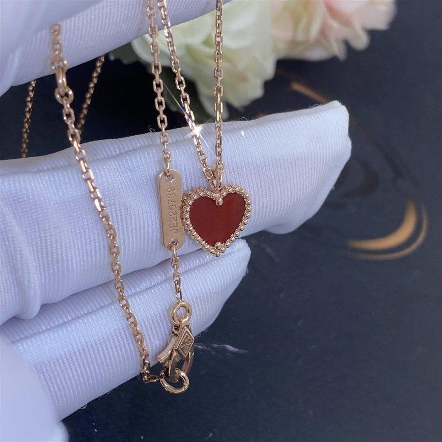 DIANA SWEET CLOVER CARNELIAN HEART NECKLACE