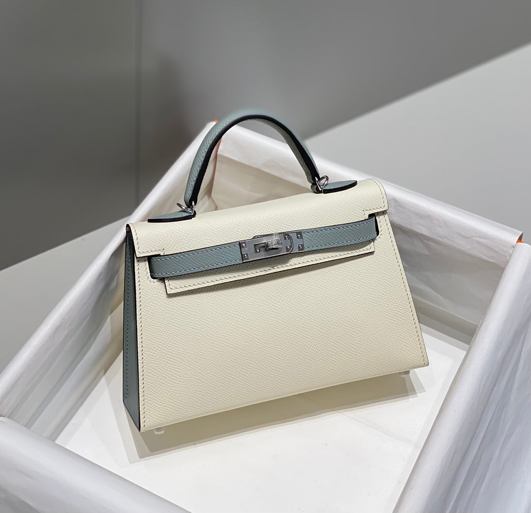 HM KELLY MINI 20 BLANCO GLACIER GRIS EPSOM HERRAJES PLATEADOS