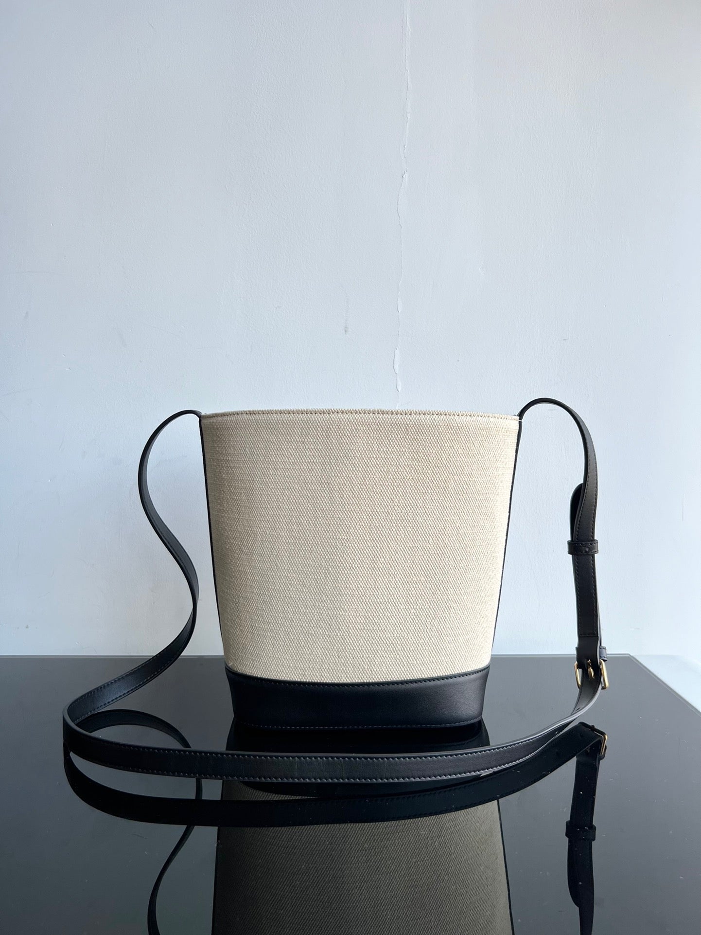 CUBO PEQUEÑO CUIR TRIOMPHE 24CM EN TEXTIL RAYAS Y PIEL DE BECERRO NEGRA