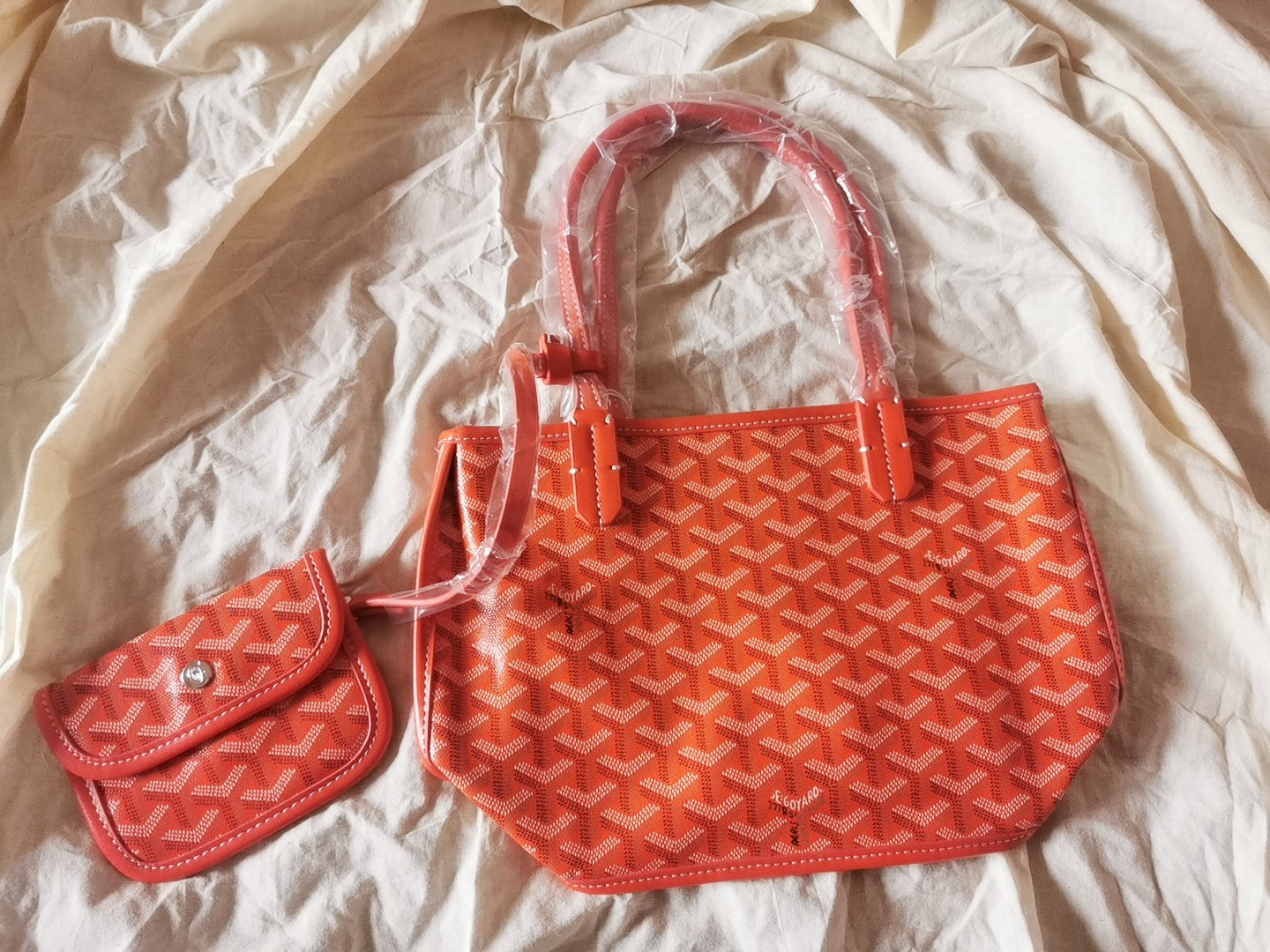MINI HOBO BOHEME 38CM LONA ROJA