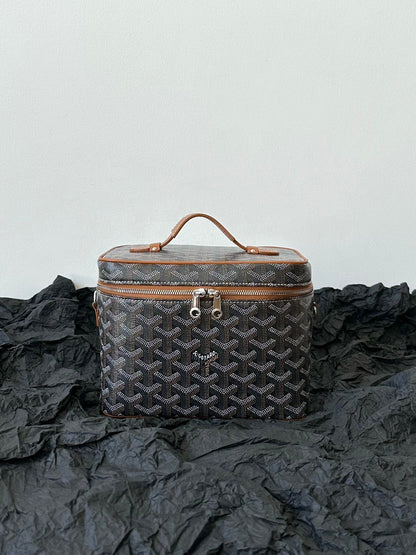 BOLSA DE MAQUILLAJE GOYA 20CM LONA NEGRA Y TAN