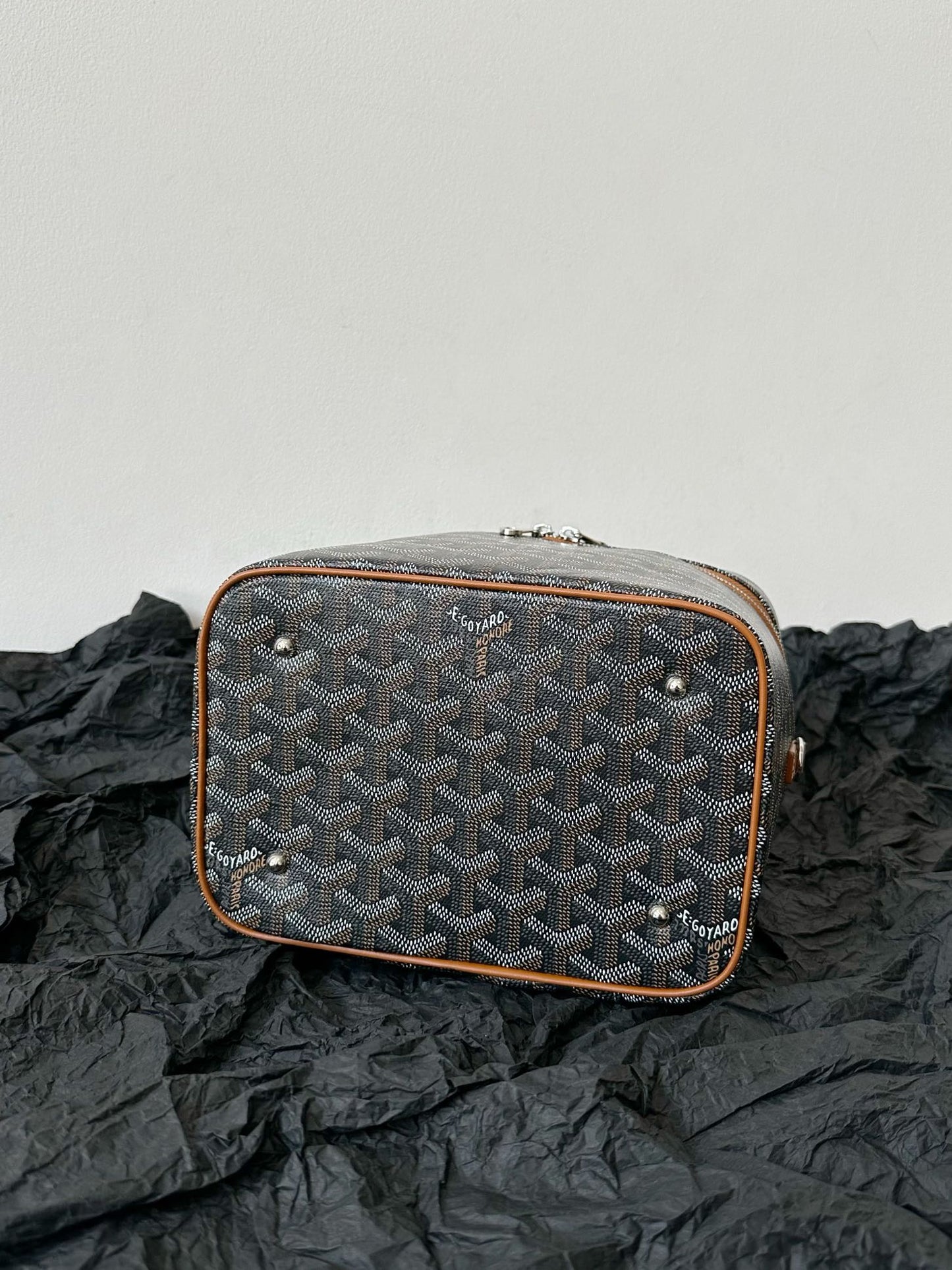 BOLSA DE MAQUILLAJE GOYA 20CM LONA NEGRA Y TAN